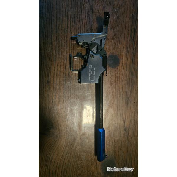 Ensemble m�canique d'un swiss arms k9, pour pi�ce ou remise en �tat