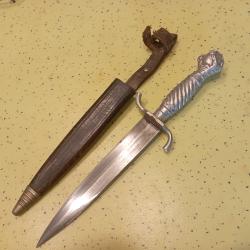 Ancien poignard black forest