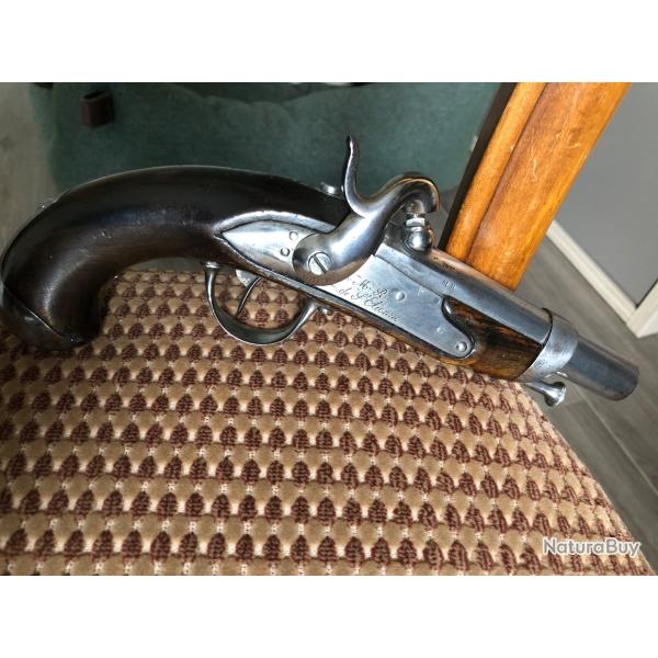 Tr�s beau pistolet r�glementaire mod�le 1822 T de gendarmerie