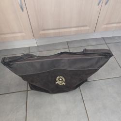 Musette de chasse Pierre Balmain avec certificat d'authentification