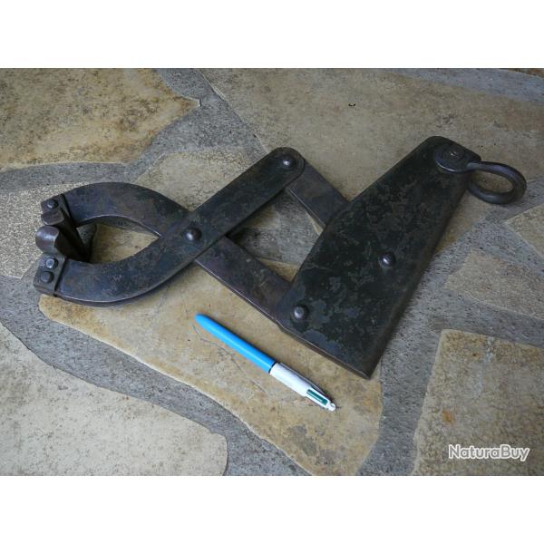 Outil Pince accord�on Tire cable Guerre ww2 ? Allemand ? Origine ???