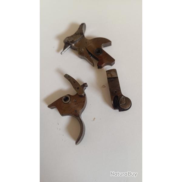 Ensemble coh�rent chien d�tente porti�re revolver 1892