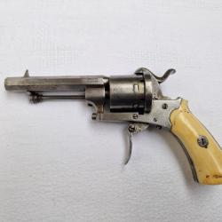 Revolver &agrave; broche Verney-Carron
