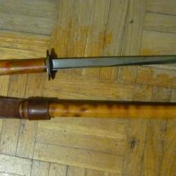 dague poignard manche et etui en bambou lame triangle