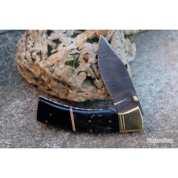 Beau Couteau Damas Lame Drop Point 128 Couches Manche B�lier & R�sine Fabric Artisanale Linerlock 02