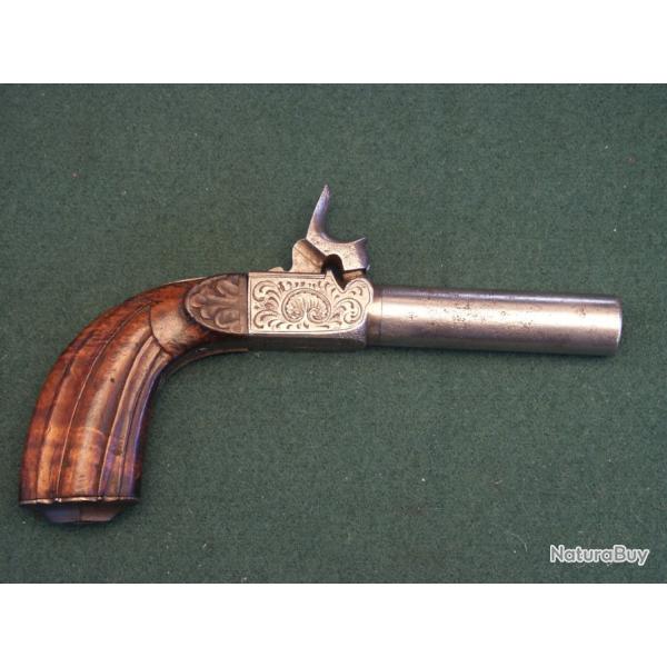 Tr�s joli pistolet � coffre � canon viss� � balle forc�e (A567)