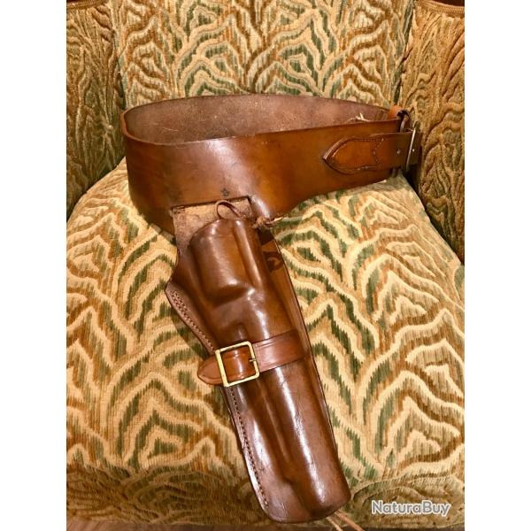Authentique ceinturon western des ann�es 70 de la marque GIL HOLSTERS pour REMINGTON 1858, Colt 1860