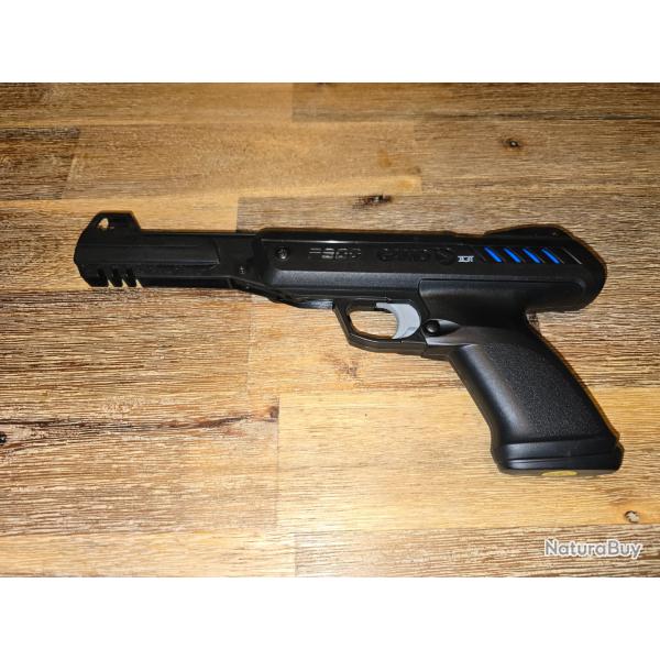 Pistolet a plomb gamo P900