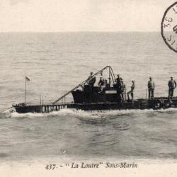 CPA -Marine de Guerre - "  La Loutre " SOUS-MARIN -  N&deg;6003