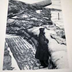 Grande Photogravure Originale - "D&eacute;fense c&ocirc;ti&egrave;re sur la Manche" soldat allemand ww2 canon