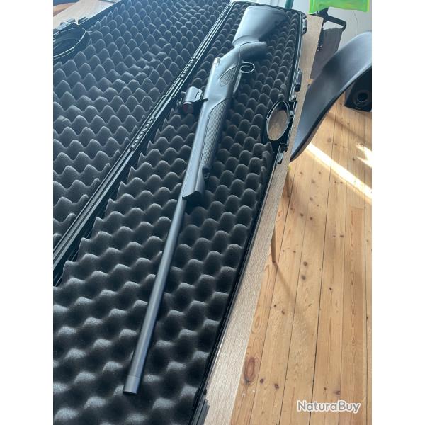 Carabine Franchi Horizon synth�tique cal 30.06 + point rouge bushnell