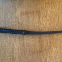 Fouet de d&eacute;fense / self d&eacute;fense