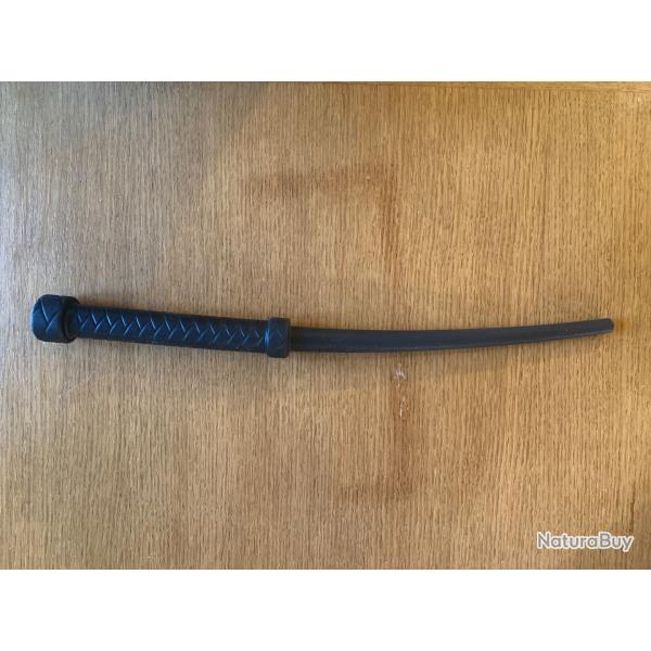 Fouet de d�fense / self d�fense