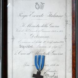 Cadre Croce di Merito di Guerra 1934 militaria ww1 ww2 m&eacute;daille croix italien