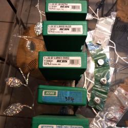 OUTILS RECHARGEMENT COMME NEUFS RCBS, .300WM   AVEC SHELL HOLDER PORT GRATUIT
