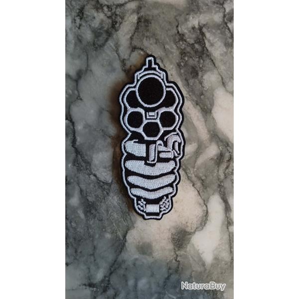 Patch thermocollant revolver gun livraison lettre gratuite