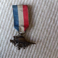 M&eacute;daille miniature association d ancien combattant