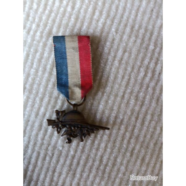 M�daille miniature association d ancien combattant