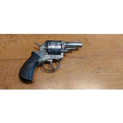 R&eacute;volver type Bulledog en 380 PN Cat&eacute;gorie D