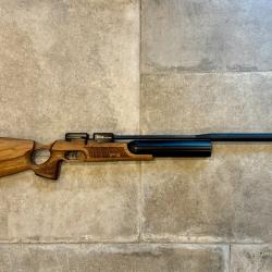 FX Airguns Royale 500 Walnut (Grade 2 model et gravure sup&eacute;rieur a une standard)  6.35mm