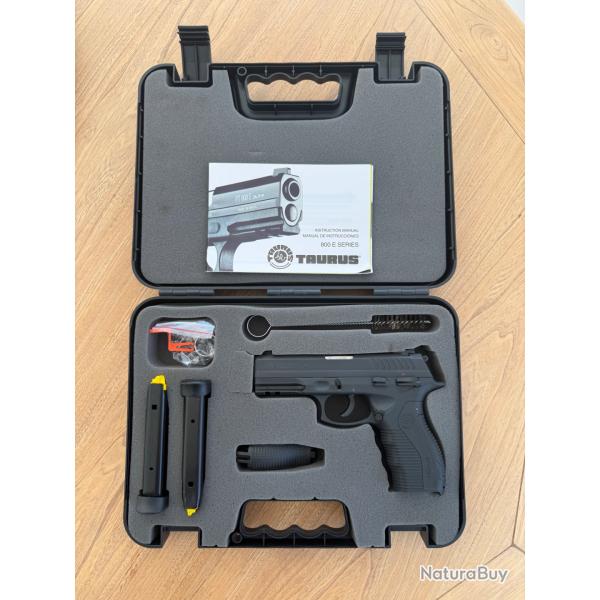 Taurus PT809E 9 para