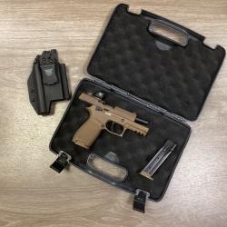 Sig Sauer P320 M18C calibre 9x19 et point rouge Rom&eacute;o 1