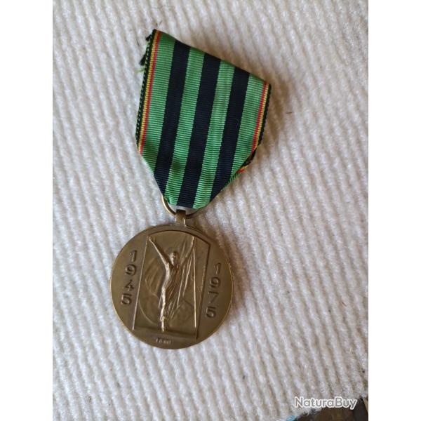Belgique: M�daille du 30� anniversaire de la victoire 1945-1975