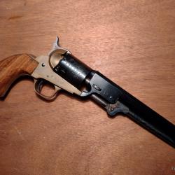 Revolver Gami Navy 1851 en laiton et barillet grav&eacute; production 1975 calibre 36