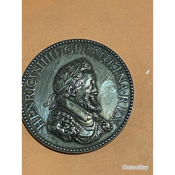 M�daille en argent Henri 4.