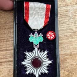 M&eacute;daille japonaise Soleil Levant 5me classe - militaria