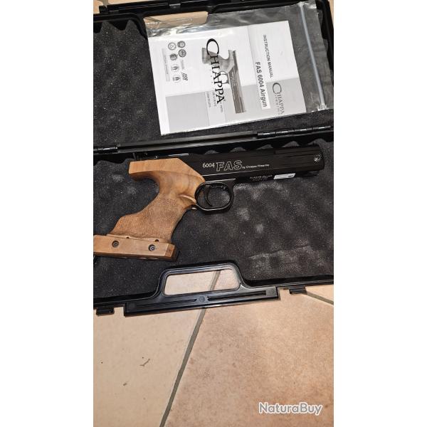 Pistolet Chiappa FAS 6004 4,5mm � air comprim�