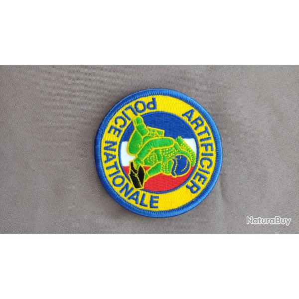 Patch police artificier