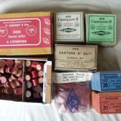 Lot d'accessoires pour le rechargement des cartouches en calibre 20.