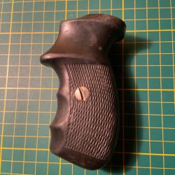 Poign&eacute;e Trausch ergonomique pour Manurhin MR88 et RUGER SECURITY SIX (2)