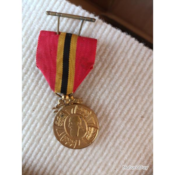 M�daille Comm�morative, BELGIQUE- R�gne de L�OPOLD II - 1865/1905