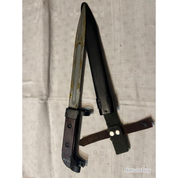 Ba�onnette, AK47 bulgare ou roumaine