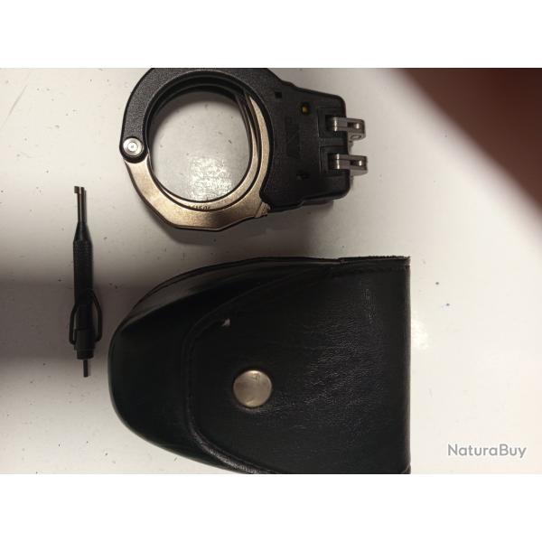 ASP MENOTTE E HOLSTERS Y KEY