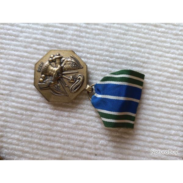 MEDAILLE am�ricaine ARMY ACHIEVMENT