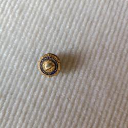 Insigne de boutonni&egrave;re unc