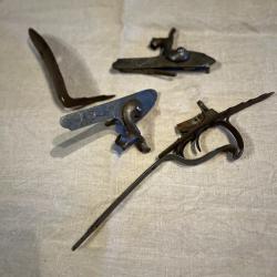 pi&egrave;ces d&eacute;tach&eacute;es pour un fusil de chasse juxtapos&eacute; a percussion de 1850
