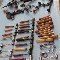 Gros lot rechargement chasse (sertisseur, dosettes.........)