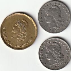 Pi&egrave;ce de Monnaie ARGENTINE Lot de trois pi&egrave;ces dont belle cote pour la 1913
