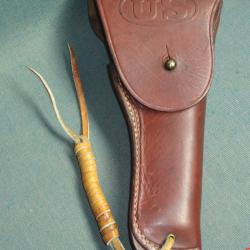 Tr&egrave;s bel &eacute;tui mod&egrave;le 1916 pour Colt 1911 A1 fabrication TEX TAN