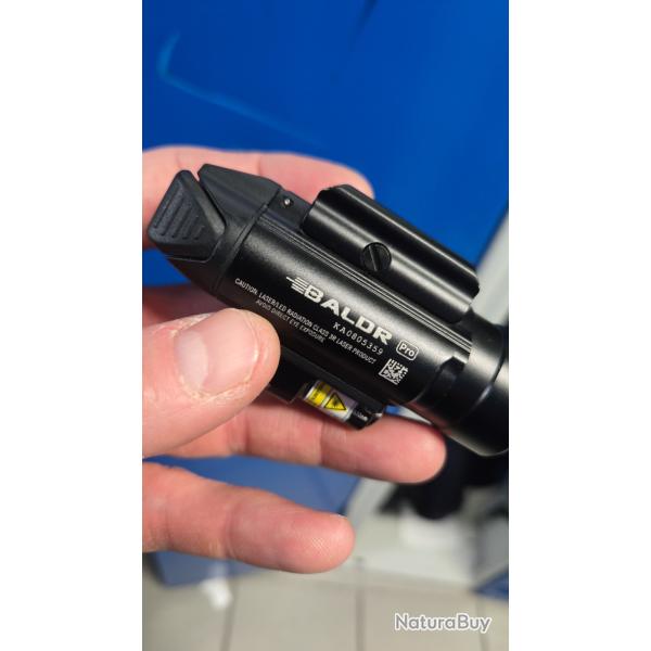 Olight Baldr Pro | Lampe Tactique Ultra Puissante Avec Laser Vert