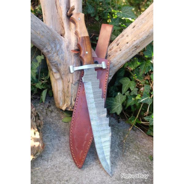 Couteau Bowie de Harold Dresseur de Dragons Manche Bois Lame Acier Damas 256 Couches Etui Cuir