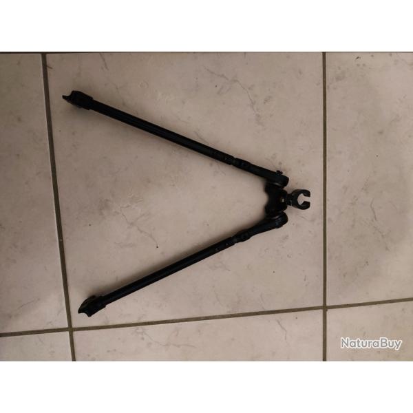 Paire de bipieds de FAMAS complet avec montage sous canon