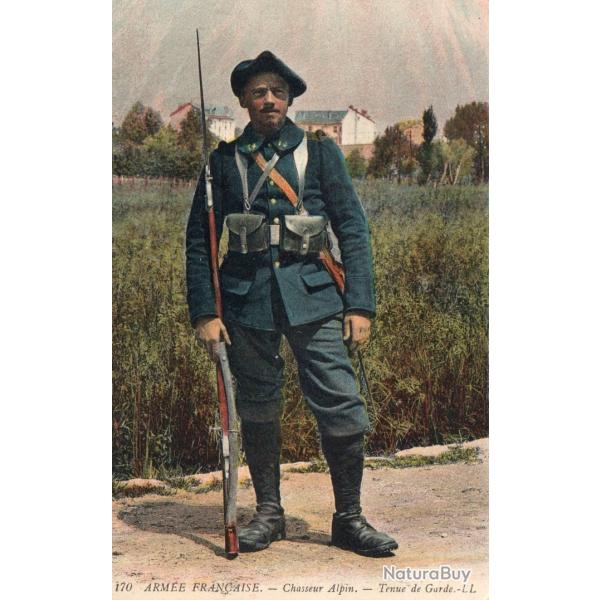 CPA - ARMEE FRANCAISE -Chasseur Alpin en tenue de Garde- N� 6018