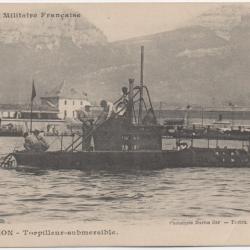 CPA - MARINE DE GUERRE - THON - Torpilleur - submersible N&deg; 6025
