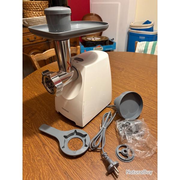 hachoir Kenwood mod�le MG35