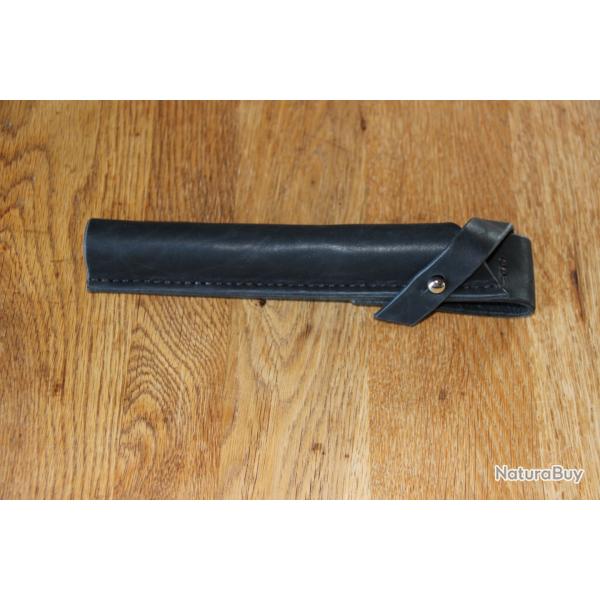 �tui de culasse en cuire